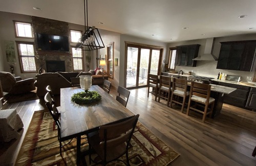 Glenville Cabaña | Owls Nest Cottage - mountain escape, plenty of outdoor activities.