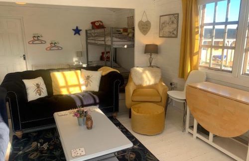 Woodhorn Casa | Owls Nest Log Cabin