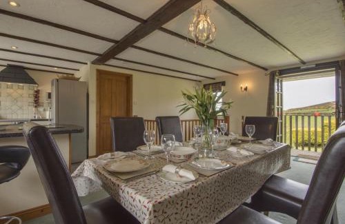 Hele Casa | Owls Roost