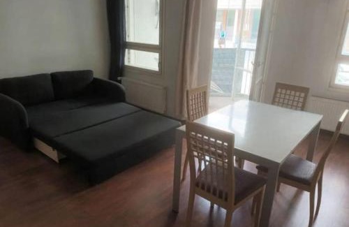 Espoo Apartamento | Own Sauna, in front of Shopping mall, 15min to Center