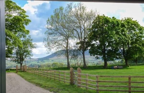 Clitheroe Cabaña | Buey Hey Granero, SAWLEY
