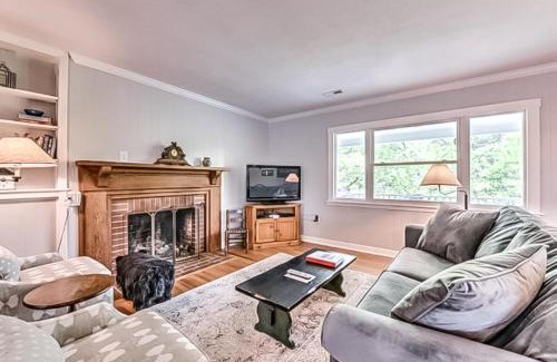 Lake Junaluska Casa | Oxford Lodge