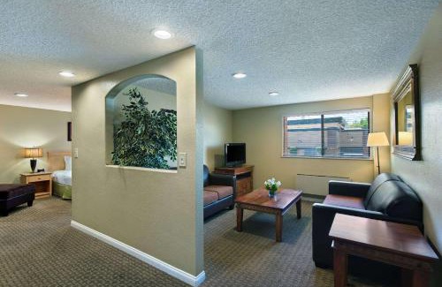 Lancaster Hotel | Oxnard Inn Lancaster
