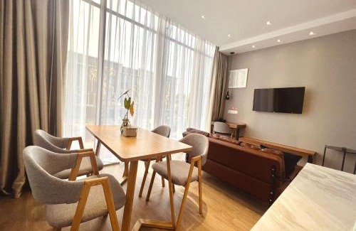 Batam Apartamento | oxy suites 1-01B at Shop House Meisterstadt Pollux Habibie