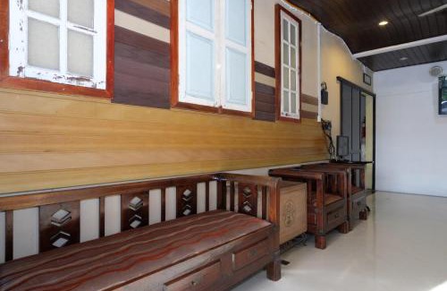Kubang Kerian Hotel | OYO 1017 Al-inshirah Inn