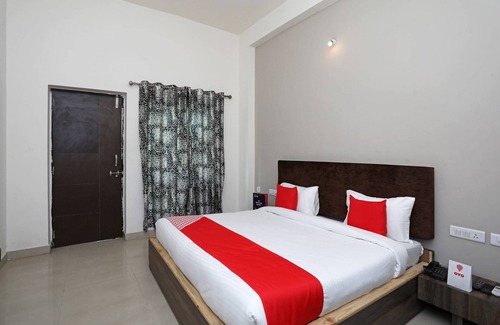 Kota Hotel | OYO 10967 Dhola Maru Resort