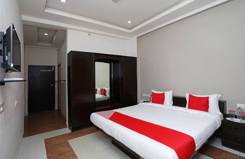 Kota Hotel | OYO 10967 Dhola Maru Resort