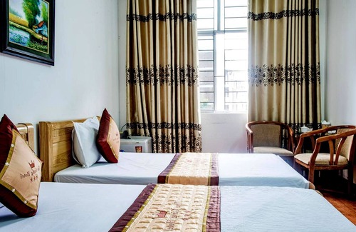 Dich Vong Hotel | OYO 1143 Thu Giang Hotel