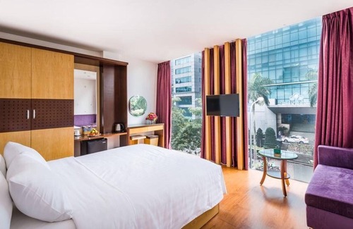 Dich Vong Hau Hotel | OYO 1162 Tu Sakura Hotel
