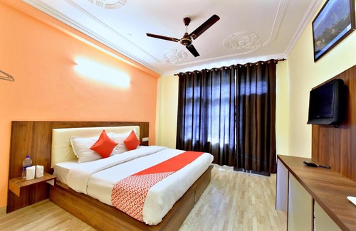 Naddi Hotel | OYO 12907 Hotel Isha Residency