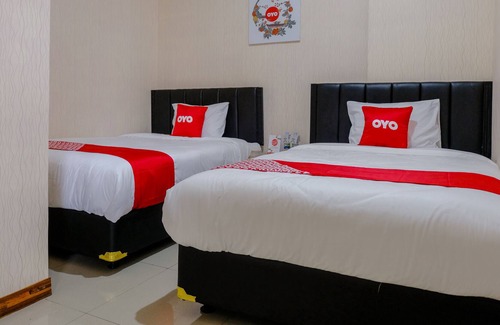 Malang Hotel | OYO 1293 Dei Residence Arjosari