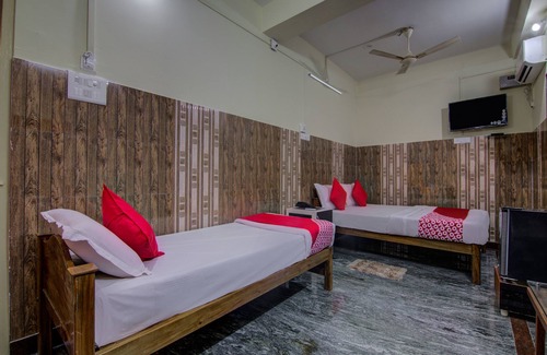 Port Blair Hotel | OYO 14426 V Knot Residency