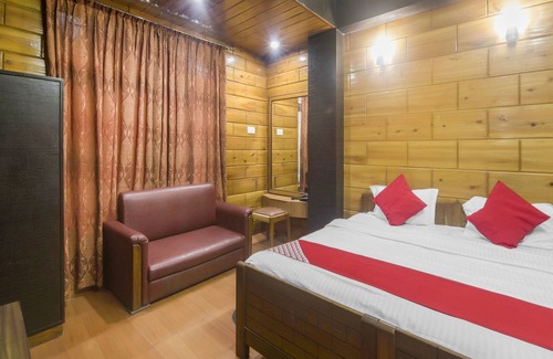 Police Bazar Casa | OYO 14874 Live Inn Guest House