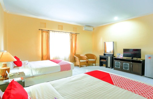 Praya Hotel | OYO 1732 Edotel Praya Syariah