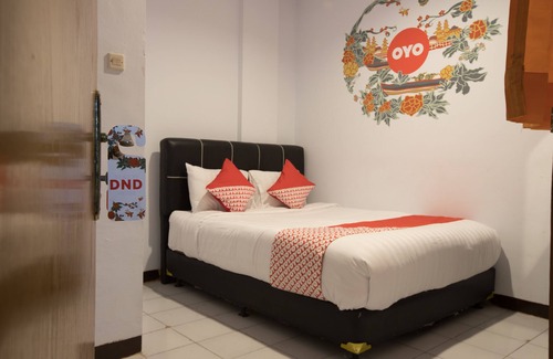 Gambir Hotel | OYO 176 Near Cideng Virgo Residence