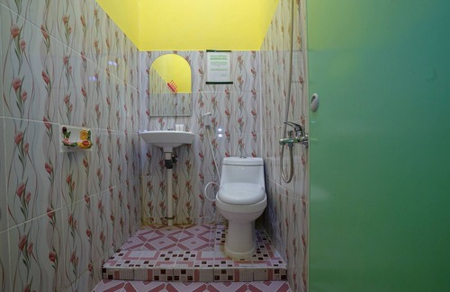 Palembang Hotel | OYO 1991 Alam Lestari Homestay