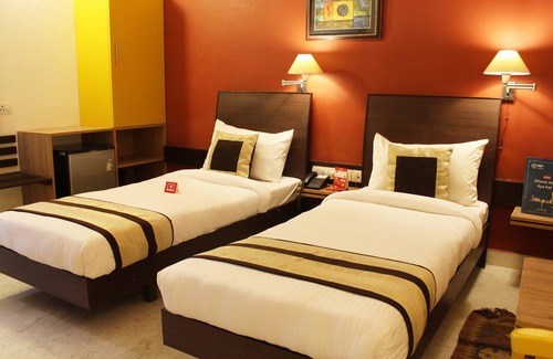 South West Hotel | OYO 2457 Hotel Zambala