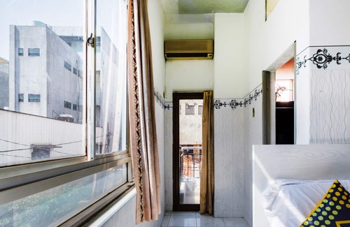 Gambir Hotel | OYO 2628 Kartini Residence