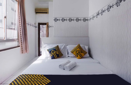 Gambir Hotel | OYO 2628 Kartini Residence