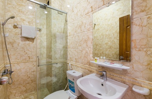 Binh Tan Hotel | OYO 397 Thanh Dat