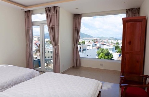 Phuoc Long Casa | OYO 587 Trang Long