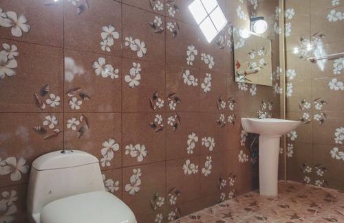 Khuekkhak Hotel | OYO 75310 Canalis Resort