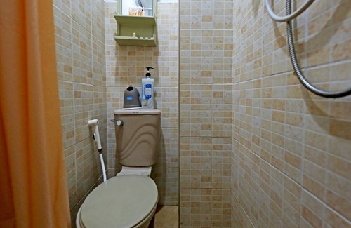Intramuros Hotel | OYO 858 City Stay Inns Bgc Nuevo
