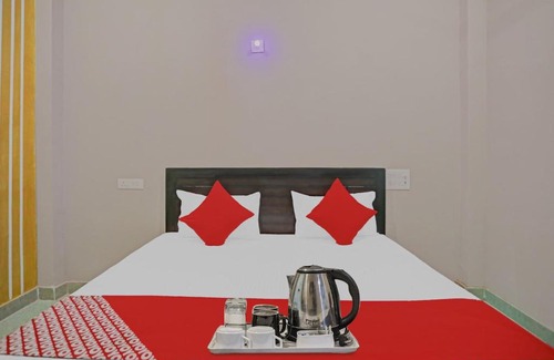Greater Noida Hotel | OYO 88143 Hotel Moon Paradise