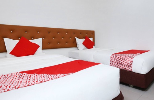 Taman Johor Jaya Hotel | OYO 89672 EG HOTEL JJ