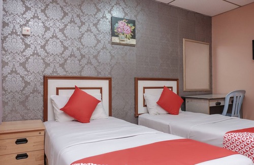 Dusun Nyior Hotel | OYO 90167 Hotel Tiara