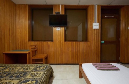 Historic George Town Hotel | OYO 90838 Ros Heritage Motel