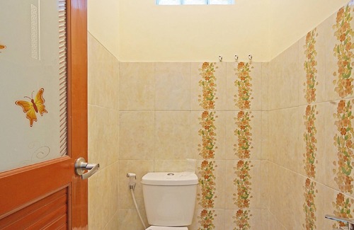 Sleman Hotel | OYO 90869 Happy Homestay Syariah