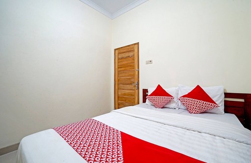 Sleman Hotel | OYO 90869 Happy Homestay Syariah