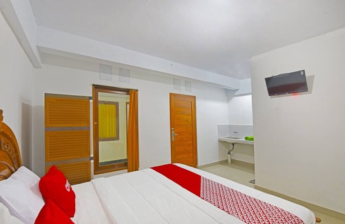 Penatih Hotel | OYO 90967 Soka Asri Guest House