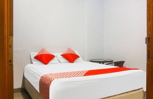 Makassar Hotel | OYO 91759 Pondok Hikmah Makassar