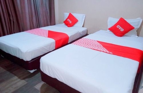 Bengkulu Hotel | OYO 91876 Hotel Putri Gading 2