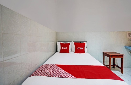 Pamekasan Hotel | OYO 92124 Raya Permai Homestay Syariah