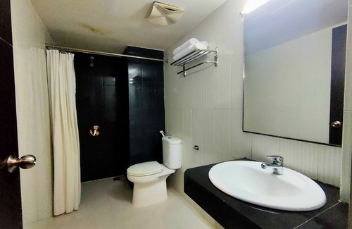 Maros Hotel | OYO 92471 Hasma Jaya Syariah