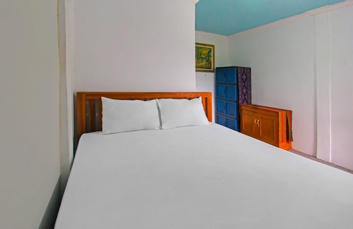 Senggigi Hotel | OYO 92558 Bale Datu Homestay Near Lapangan Bulutangkis By'u Badminton