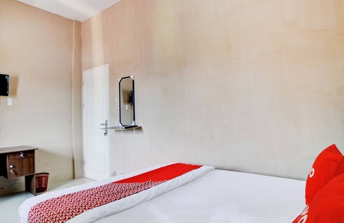 Medan Hotel | OYO 92826 Penginapan Syariah Faster Inn