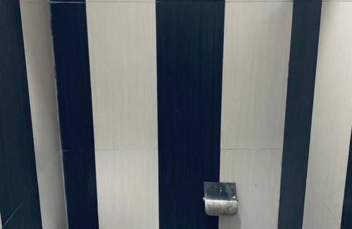 Depok Hotel | OYO 93585 Apartemen Cibubur Village By Raja Property