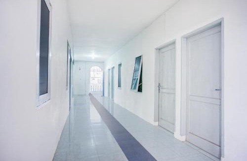 Medan Hotel | OYO 94504 Clove Nari Homestay