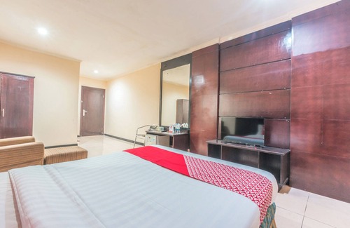 Cibinong Hotel | OYO 94759 Hotel Taman Cibinong