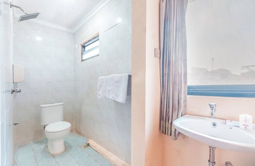 Cibinong Hotel | OYO 94759 Hotel Taman Cibinong