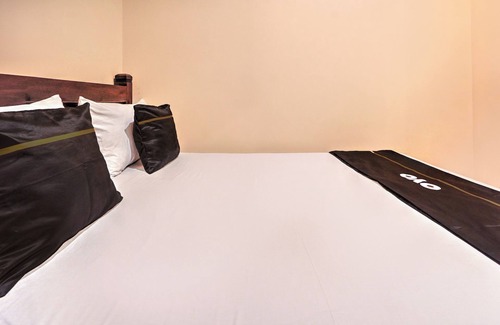 Malang Hotel | OYO 94769 Griya Djati Syariah 2