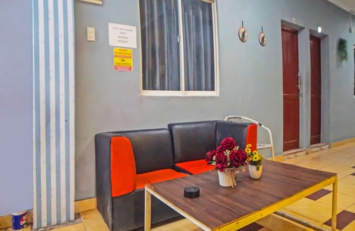 Medan Hotel | OYO 990 Stadion Residence Syariah