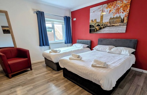 Long Whatton Hotel | OYO Aparthotel Hathern