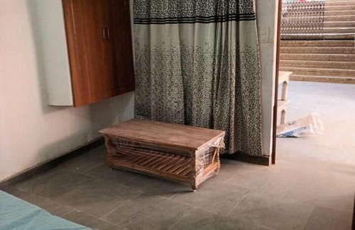 Malihabad Hotel | OYO Banshidhar Guesthouse