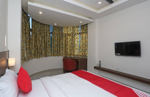 Gorakhpur Hotel | OYO Flagship 18533 Tulip Inn