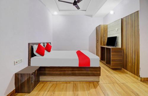 Dhanauli Hotel | OYO Flagship 80834 Hotel Super Star